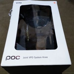 NWOT POC Joint VPD System Air KNEE PAD– Black
